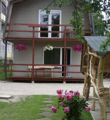 Rokiskis Bed & Breakfast | Cozy Stay in Rokiškis with Pet-Friendly Amenities