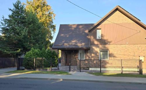 Kurtuvenai House | Family-Friendly Stay at Nakvynė Tytuvėnuose - Rated 9.4/10