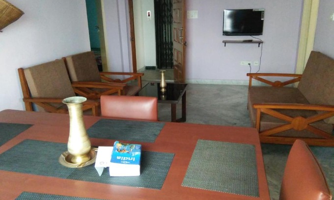 Kolkata House | Pet-Friendly Stay at Nalanda Tulip with Family Amenities
