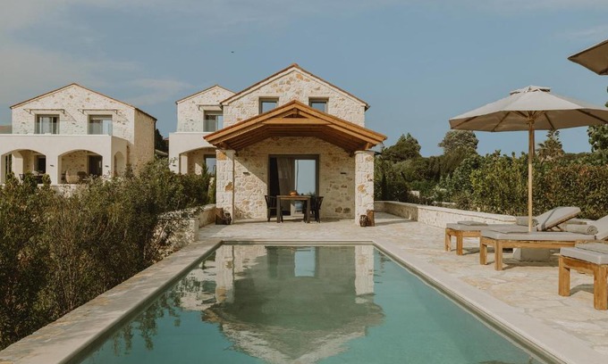 Kanali Villa | Seaside Serenity at Nama Seaside Villas: Guest Rated 9.6/10