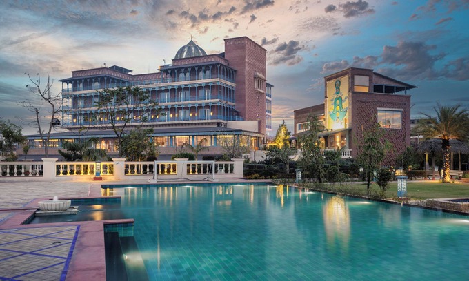 Jansath Hotel | Namaste Dwaar: 4-Star Hotel with Pool and Spa Amenities