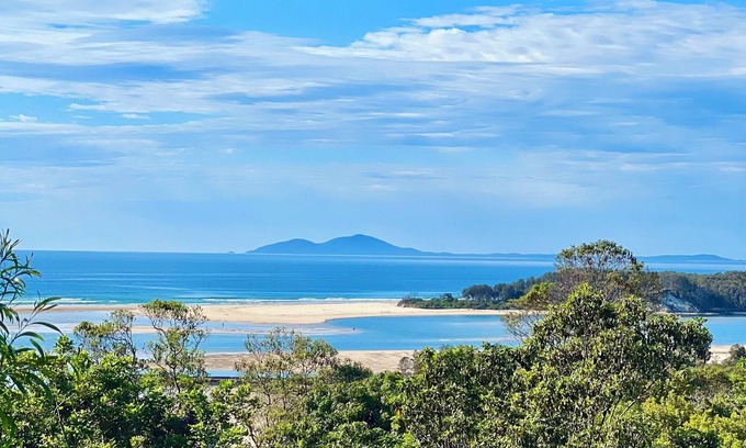 Nambucca Heads Apartment | Nambucca Rainforest Retreat. Secluded, Walkable