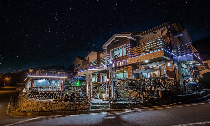 Namhae Condo | Oceanview Retreat in Namhae with Breakfast & Family Amenities
