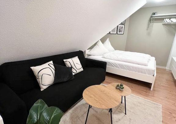 Memmingen Apartment | Discover NAMI - ROBIN: Family-Friendly City Apartments