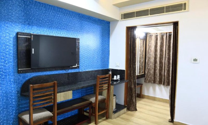 Visakhapatnam Hotel | Top-Rated Namo Inspire Smart Inn: Breakfast Included