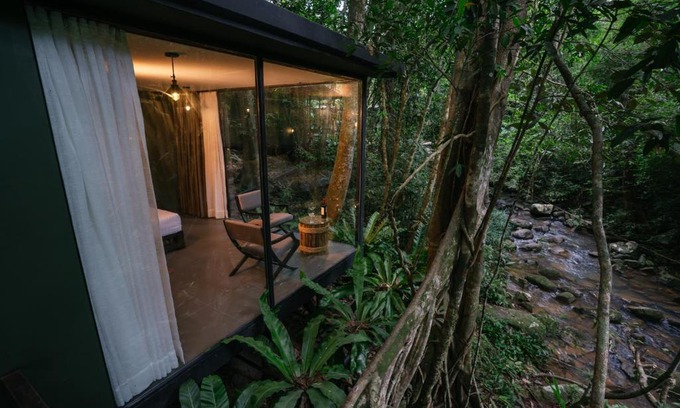 Vientiane Prefecture Hotel | Enchanting Nampien Yorla Pa with Oceanfront Pool Access