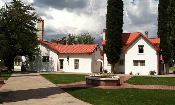 Faywood Apartment | Experience Nan Ranch: Pet-Friendly Retreat with Pool & Spa