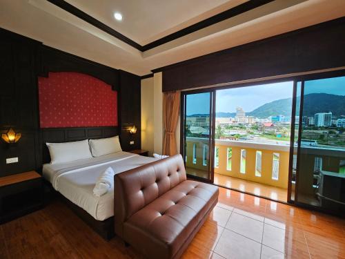 Nanai Road Hotel | Inviting Nanai 2 Residence in Patong, Phuket - Family-Friendly
