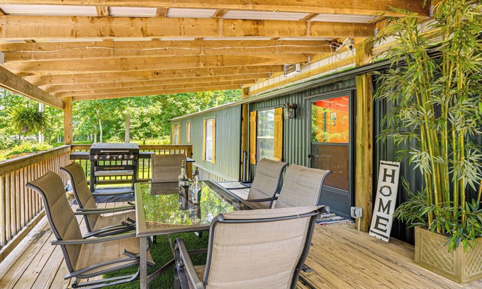 Nancy Cabin | Cozy Nancy Cabin with Fire Pit Near Lake Cumberland