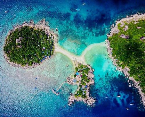 Koh Tao Resort | Oceanfront Bliss at Nangyuan Island Dive Resort