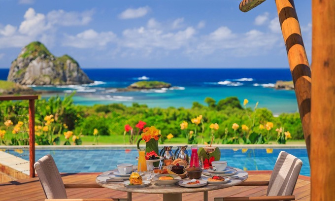 Fernando de Noronha Hotel | Relax at NANNAI Noronha Solar dos Ventos with Pool & Spa