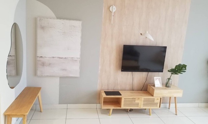 Kuala Lumpur Apartment | Nano's Home 2-bedroom apartment in charming KL with AC's, WiFi, Gym, Kids Park.
