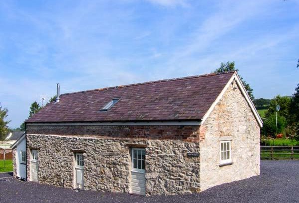 Graigfechan House | Discover Nant yr Hendre: A Family-Friendly 4-Star Escape