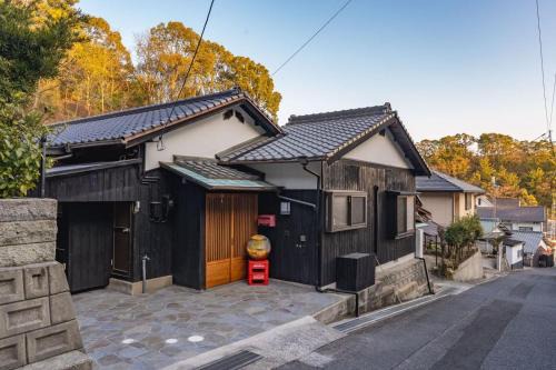 Miyanoura House | Experience Naoshima Juju Art House – Rated 9.6/10 by Guests