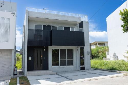 Miyakojima House | Oceanfront Retreat at NAOX I - Rated 10/10 by Guests