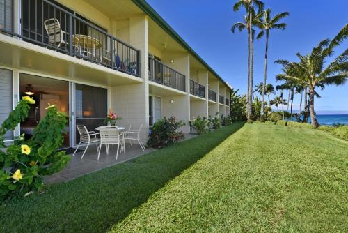 Napili House | Napili Shores I174: Family-Friendly Oceanfront Retreat