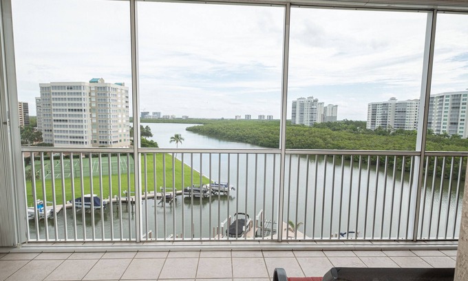 Vanderbilt Beach Condo | Experience Vanderbilt Beach Penthouse Condo in Naples, FL