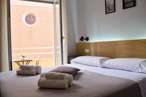 Fuorigrotta House | Family-Friendly Getaway at Napoli Vitale - Rated 9.4/10