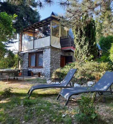 Bukkszentkereszt Ski Chalet | Discover Napsugár Vendégház: Rated 9.6 with Ocean View