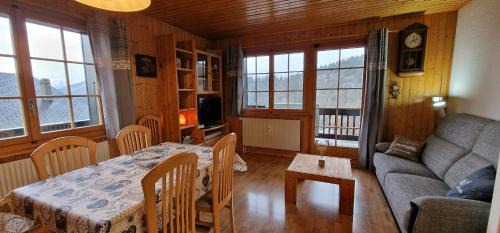 Champoussin Apartment | Oceanfront Escape at Narcisse 15 - Rated 9/10 by Guests