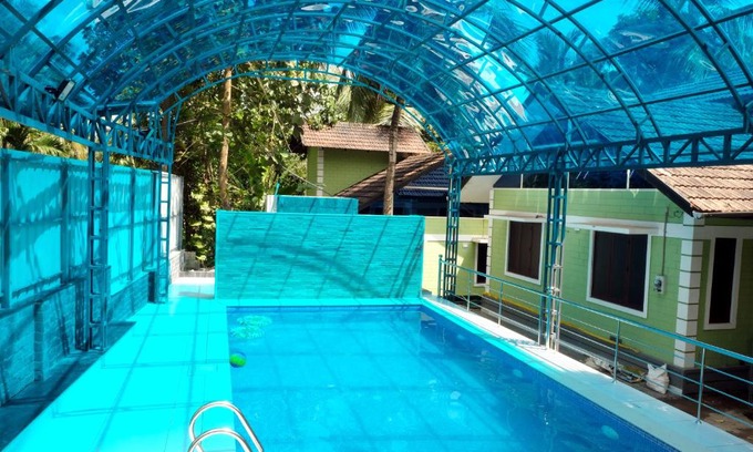 Perintalmanna Apartment | Welcoming NARMADA HOMESTAY Ganga with Pool and Breakfast