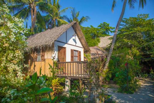 Kampot House | Delightful Stay at Nary Garden with Breakfast and Kids' Fun