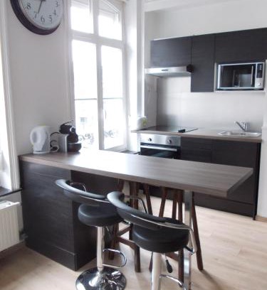 Historic Center Apartment | Kid-Friendly Comfort at Nationale Appart Hotel