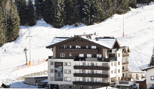 Feichten Hotel | Discover Aktivhotel Feichtner Hof: Oceanfront Retreat with Spa