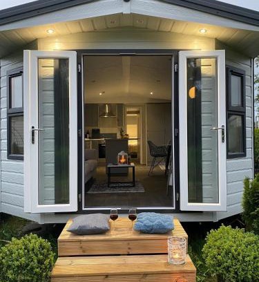 Callantsoog House | Family-Friendly Oceanfront Retreat with Pet Access