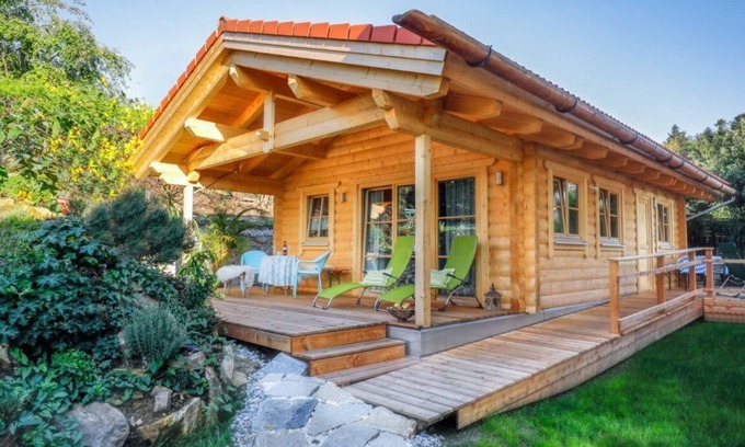 Hartmannsreut Ski Chalet | Naturally secure - romantic wooden chalet with comfort & charm