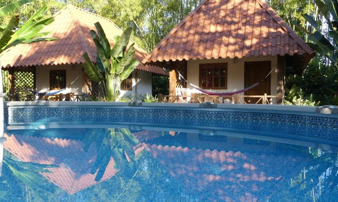 Las Lajas Bed & Breakfast | Guest Rated 10/10: Naturalmente Boutique Bungalows & Pool