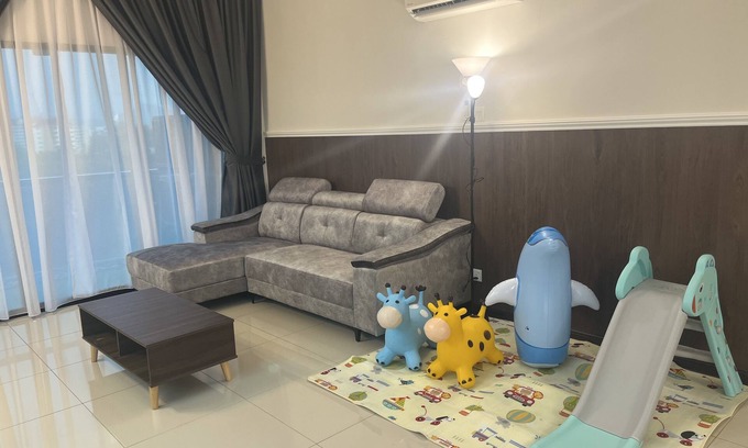 Taman Istana Apartment | Nature Green View: Family-Friendly Stay by Kinta Riverfront