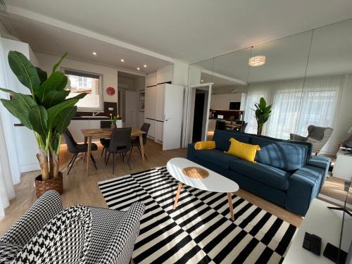 Szeged Apartment | Tranquil Nature Retreat in the City - Guest Rated 9.9/10