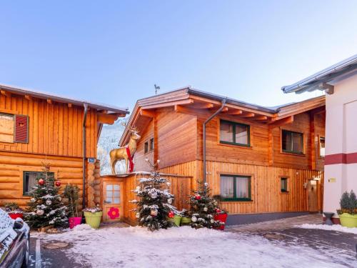 Kaprun Ski Chalet | Relax at Nature Lodge Kaprun XL with Hot Tub & Pet-Friendly Amenities
