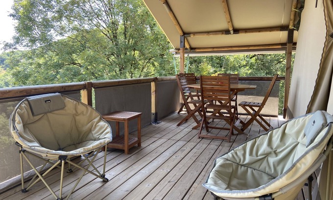 Bessuejouls Cottage | Nature Lodge Tent with Breathtaking Views - Guest Rated 9.8