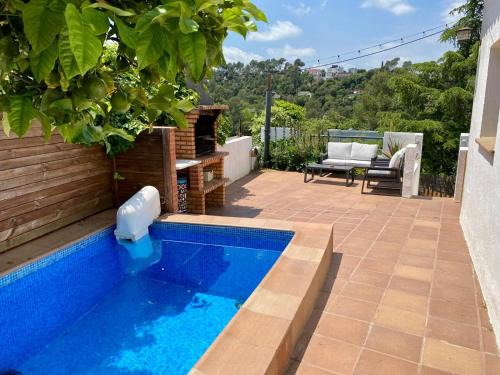 Sant Cugat del Valles Ski Chalet | Relaxing Nature Oasis Near Barcelona with Pool & Pets Welcome