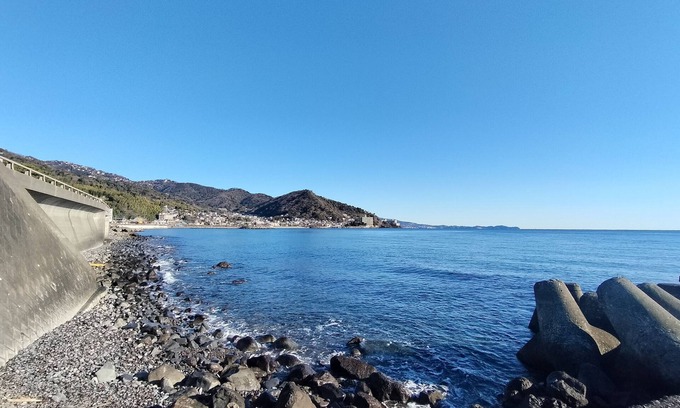 Atami Villa | Relaxing Nature Retreat with Hot Spring & Sea View