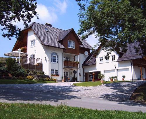 Wohlbach Apartment | Naturidylle Vogtland - Erholsame Ferienwohnungen im Grünen
