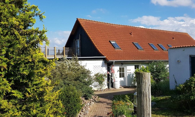 Poseritz Apartment | Cozy Country-Style Apartment with Family and Pet Amenities
