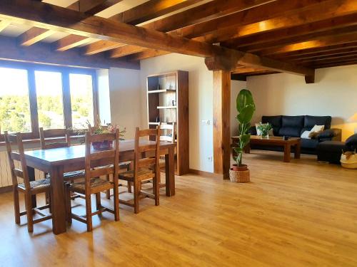 Pedraza Apartment | Family-Friendly NATVI: 4-Star Getaway with Kitchen Amenities
