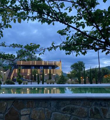 Lezhe Hotel | Experience Oceanfront Bliss at Hotel Restaurant Natyra e Qetë