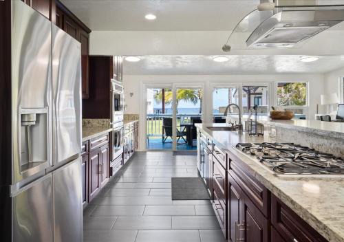 Laie House | Ocean View Naupaka Breeze - Family-Friendly Retreat