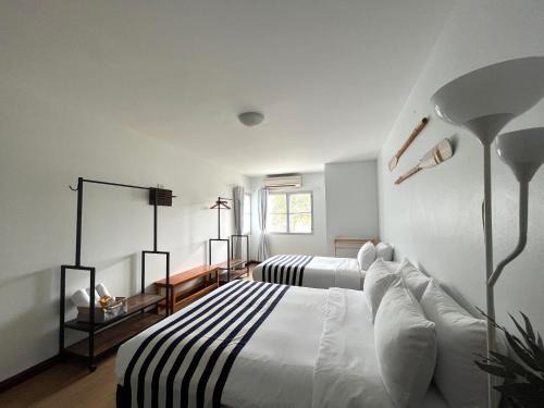 Khuekkhak Bed & Breakfast | Cozy Nautical Home B&B Khaolak - Child Friendly Retreat