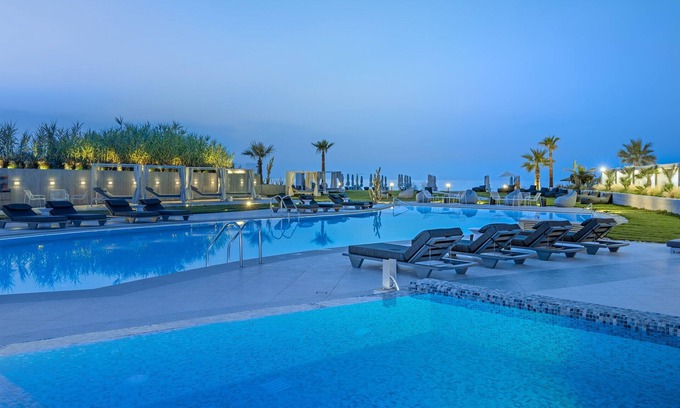 Rethymno Resort | Experience Nautilux Rethymno: 5-Star Ocean View Retreat