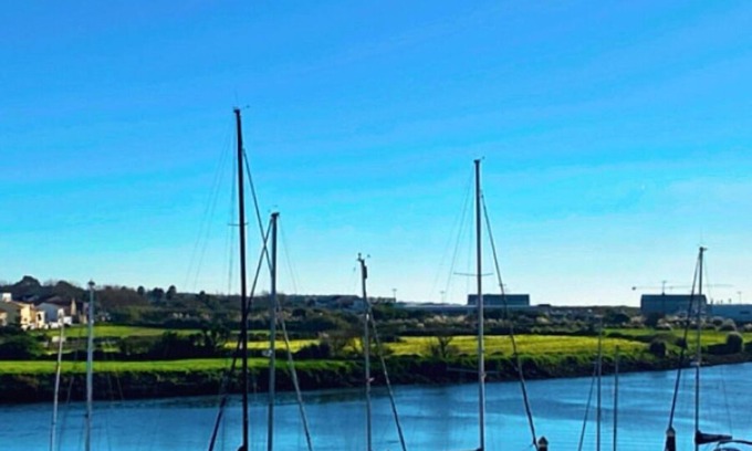 Vila do Conde House | Exceptional Naval Guest House & Bistrô with Family-Friendly Dining