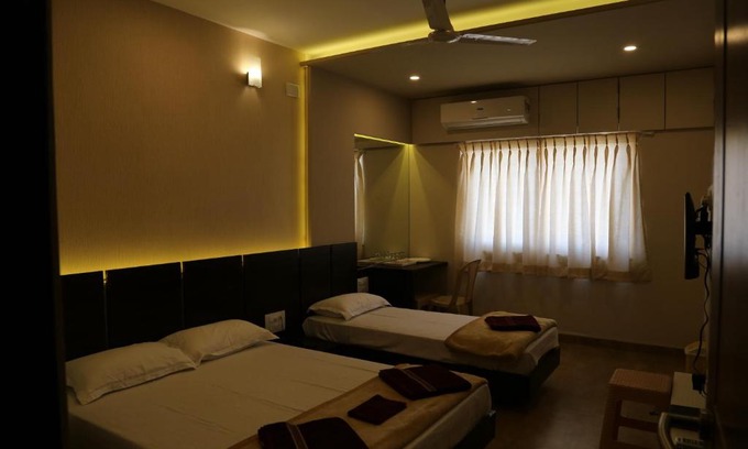 Belagavi Hotel | Family-Friendly Getaway at Navaratna Palace Hotel