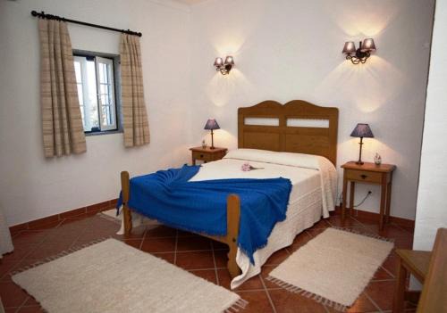 Alandroal Hotel | Discover Naveterra-Hotel Rural: Family-Friendly Escape