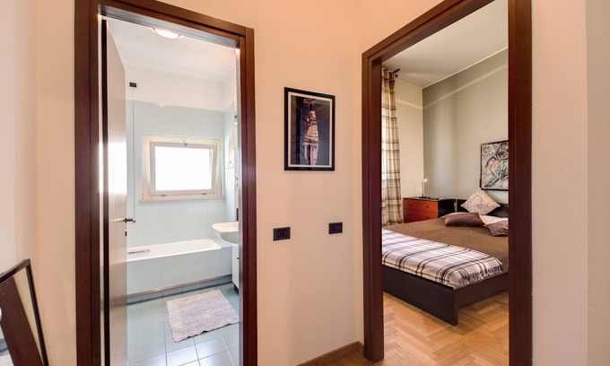 Lorenteggio House | Modern Naviglio Grande Double Apartment with Great Amenities