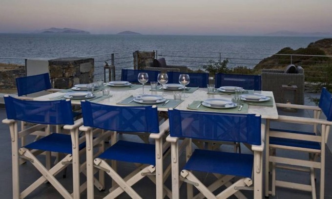 Naxos House | Beachfront House in Naxos with Private Beach & Top Rating