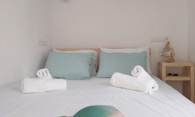 Glinado Apartment | Accessible Family Retreat at Naxos Summer Nest, Rated 9/10